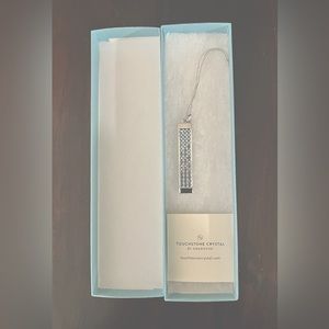 Touchstone Crystal by Swarovski Shimmery Pendant NIB Retired 18 inches